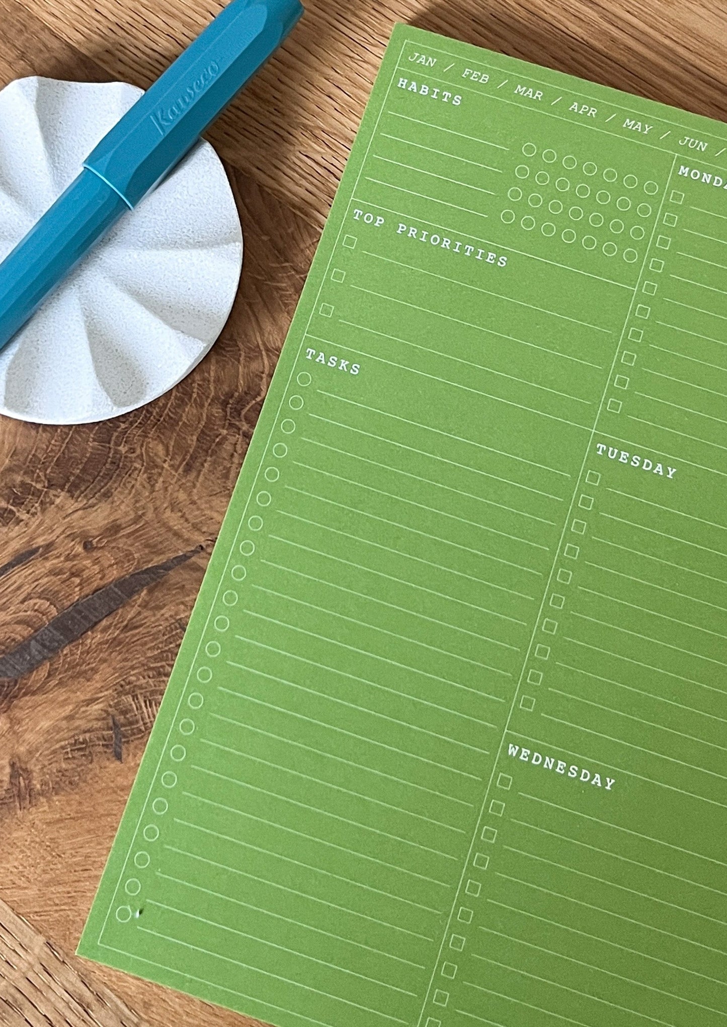 A4 Weekly Desk Pad in Forest Green