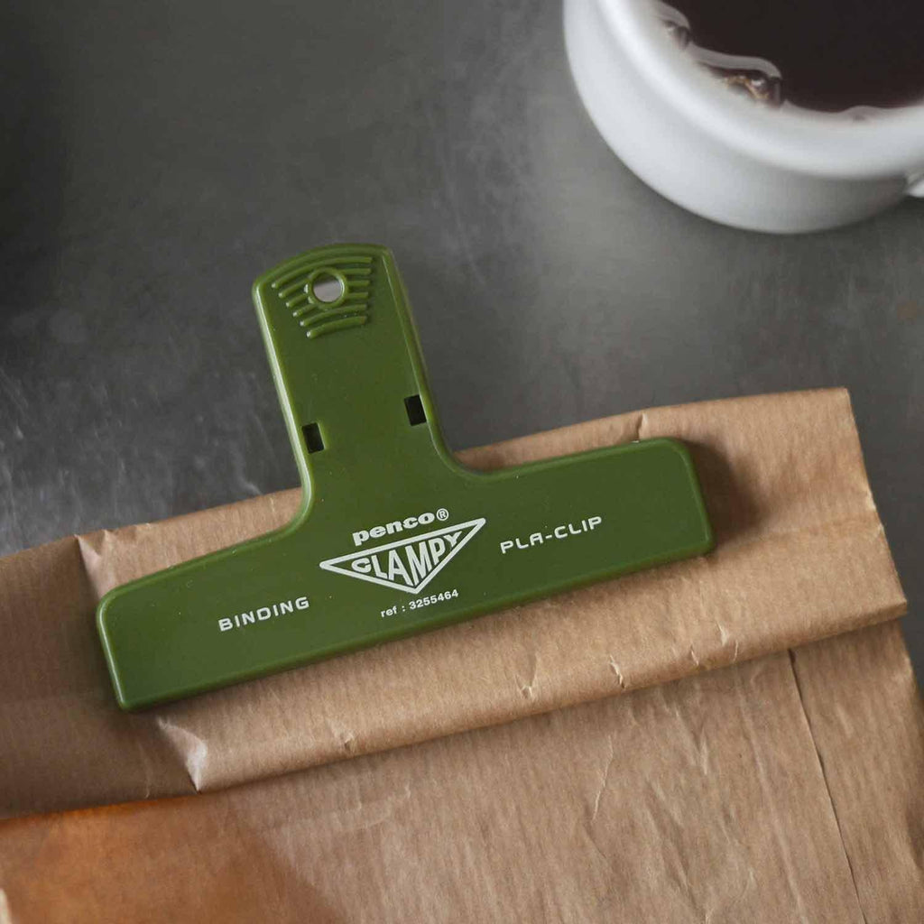Clampy Plastic Clip