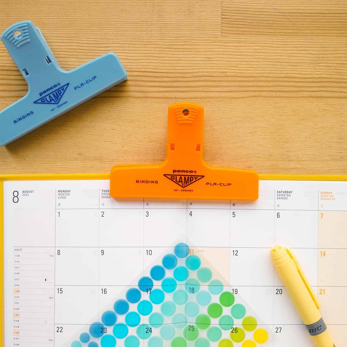 Clampy Plastic Clip