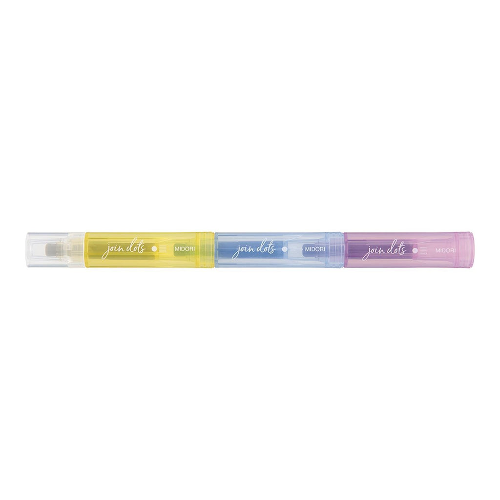 Midori dot highlighter pastel in use on notebook